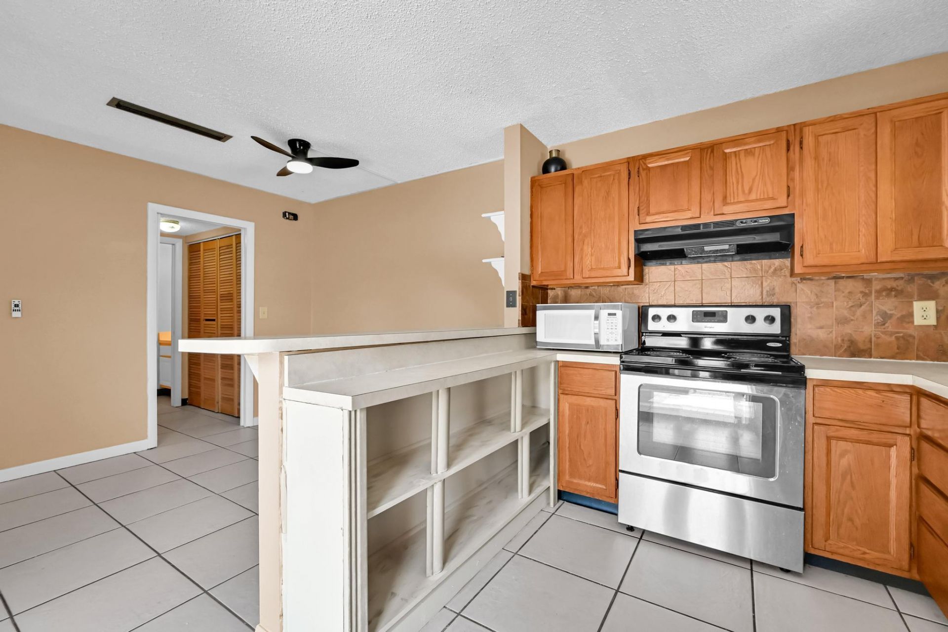 1458 N Lawnwood Circle, Unit 26d, Fort Pierce, FL 34950 Photo