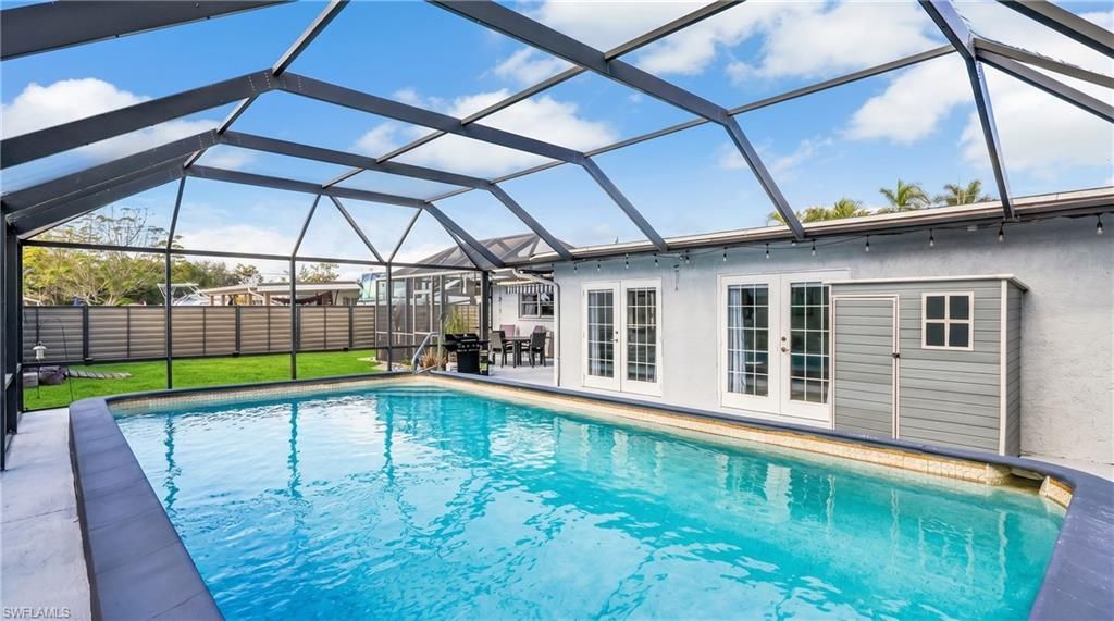 2142 Crystal Dr, Fort Myers, FL 33907 Photo