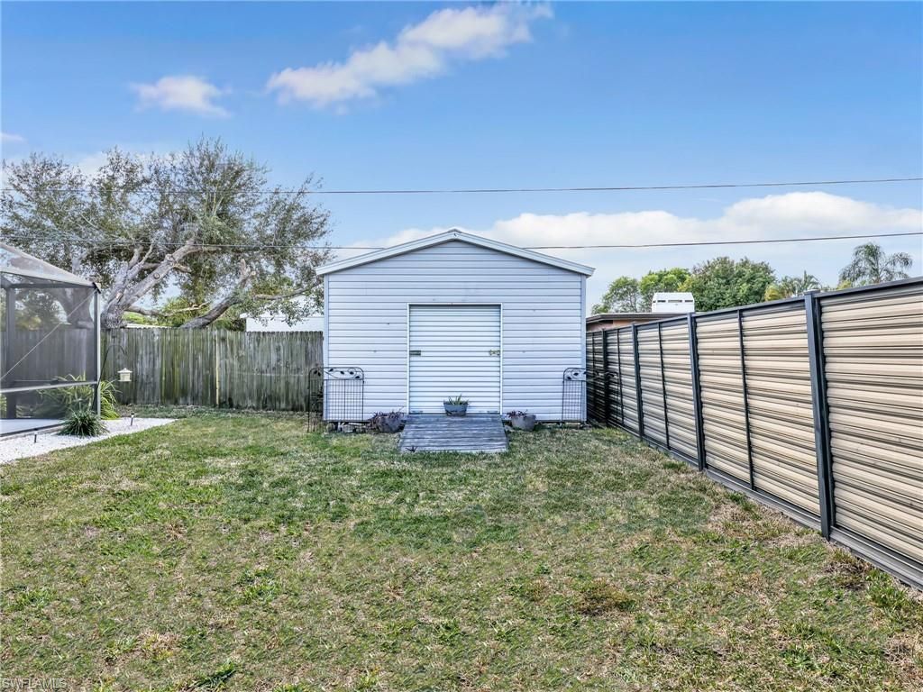 2142 Crystal Dr, Fort Myers, FL 33907 Photo