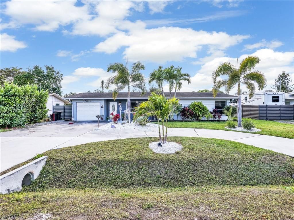 2142 Crystal Dr, Fort Myers, FL 33907 Photo