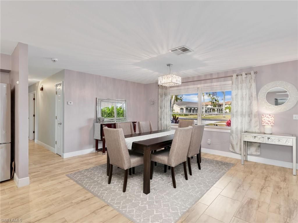 2142 Crystal Dr, Fort Myers, FL 33907 Photo