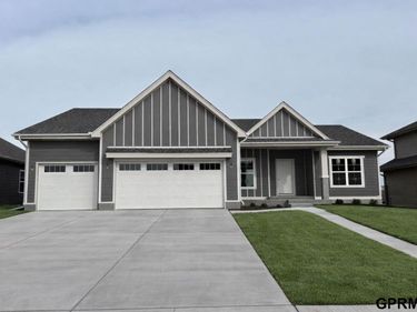 11363 N 170 Street, Bennington, NE 68007