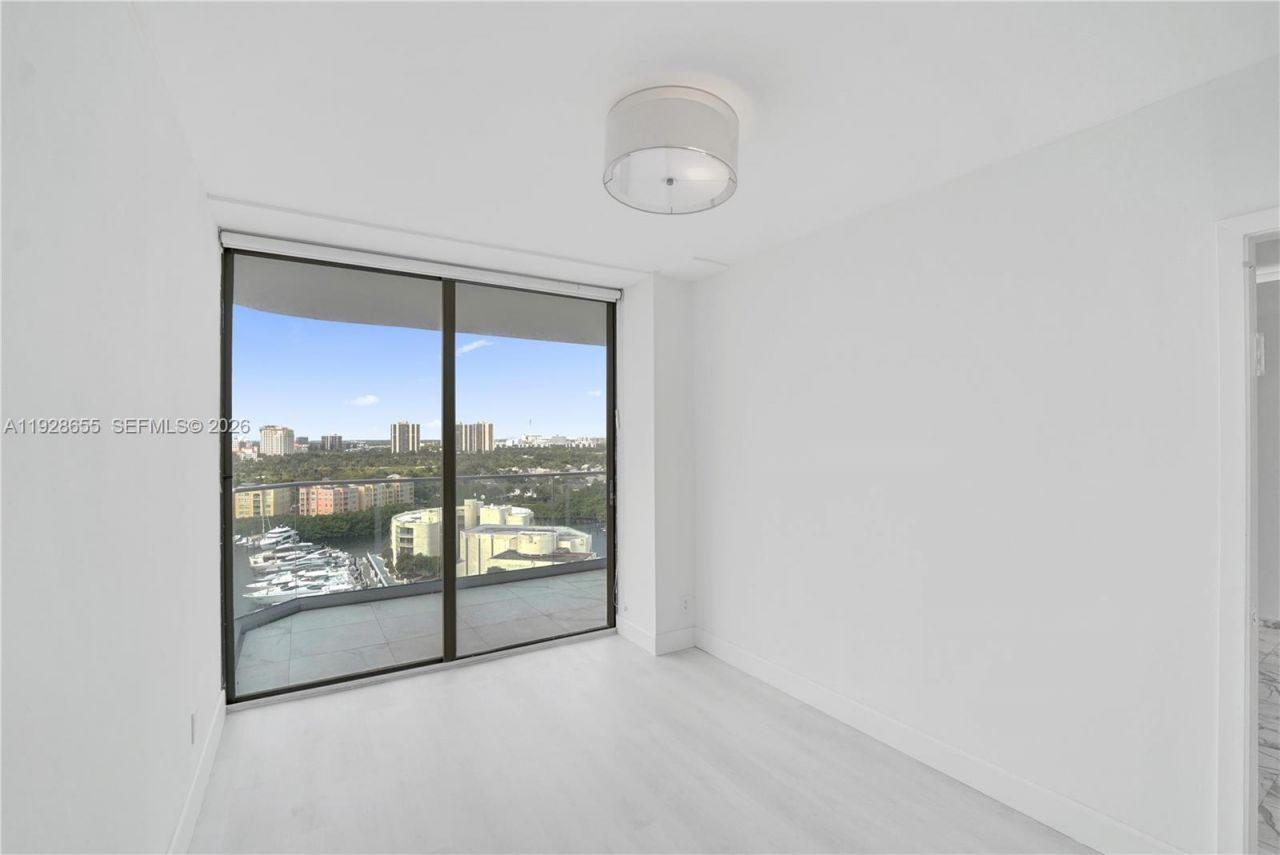 19707 Turnberry Way, Unit 16C, Aventura, FL 33180 Photo