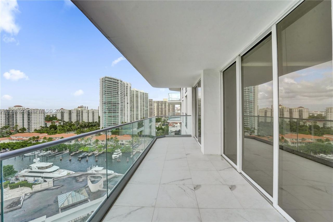 19707 Turnberry Way, Unit 16C, Aventura, FL 33180 Photo