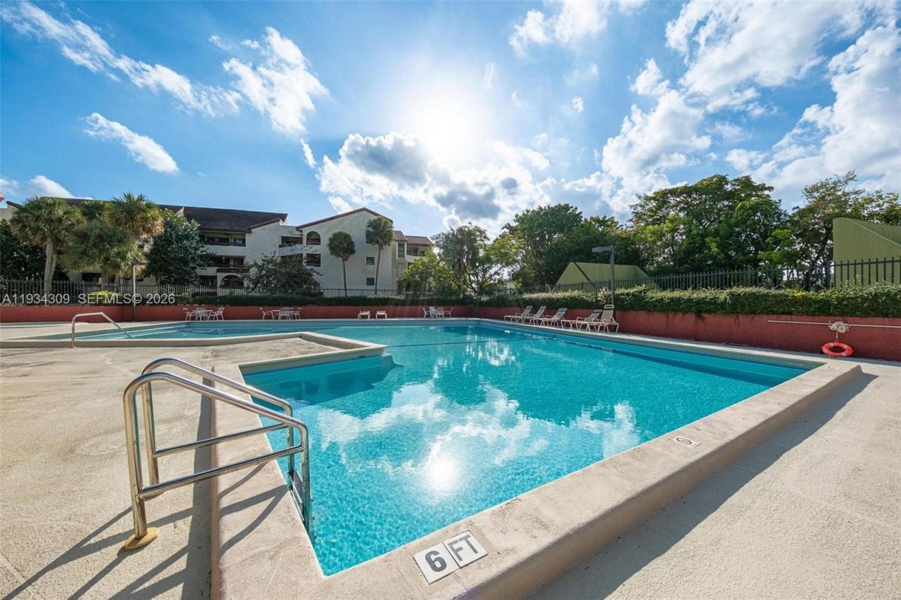 8860 SW 123rd Ct, Unit K207, Miami, FL 33186 Photo