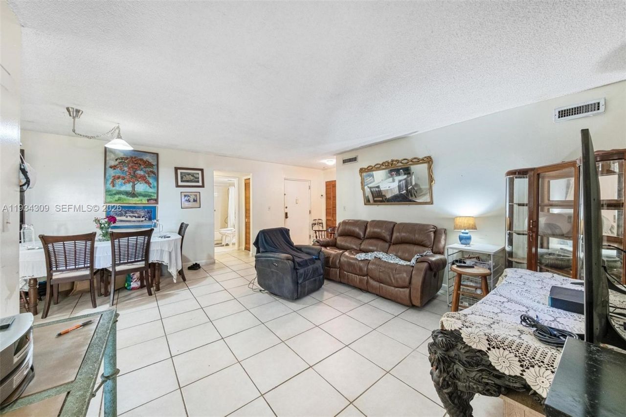 8860 SW 123rd Ct, Unit K207, Miami, FL 33186 Photo