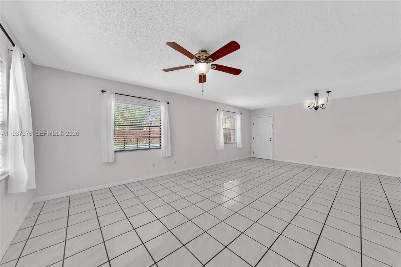 3307 NW 108th Dr, Unit 8, Coral Springs, FL 33065 Photo