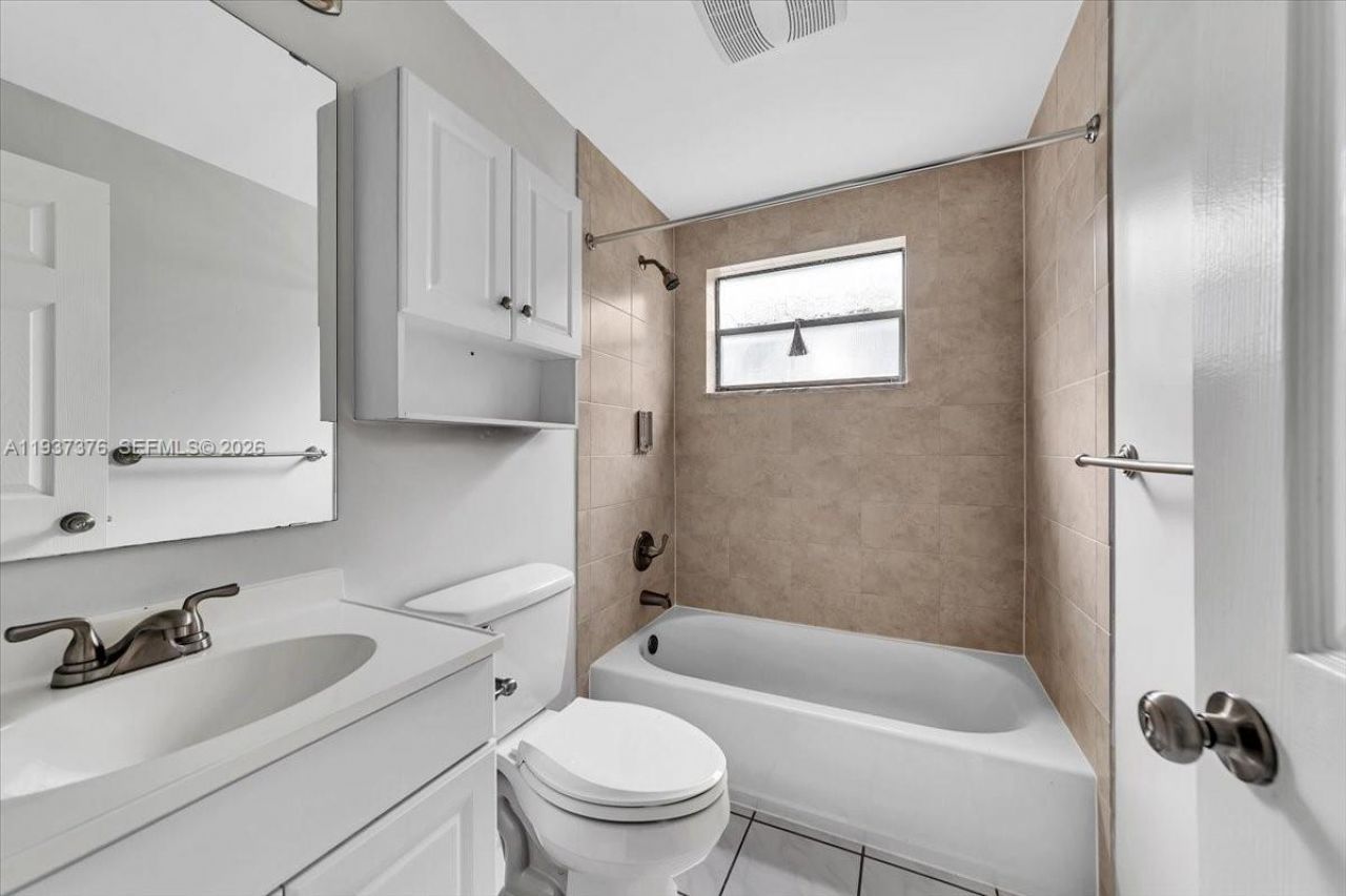 3307 NW 108th Dr, Unit 8, Coral Springs, FL 33065 Photo