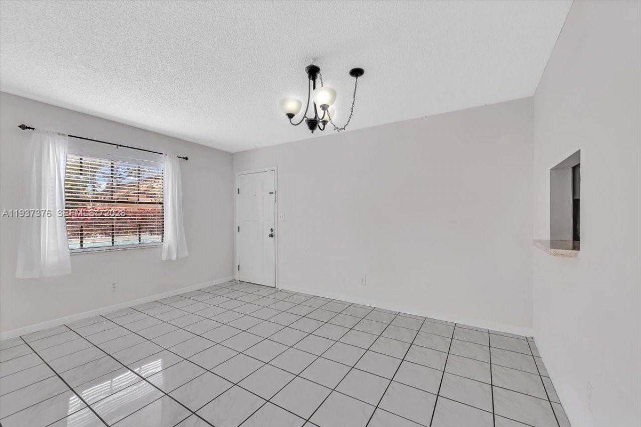 3307 NW 108th Dr, Unit 8, Coral Springs, FL 33065 Photo