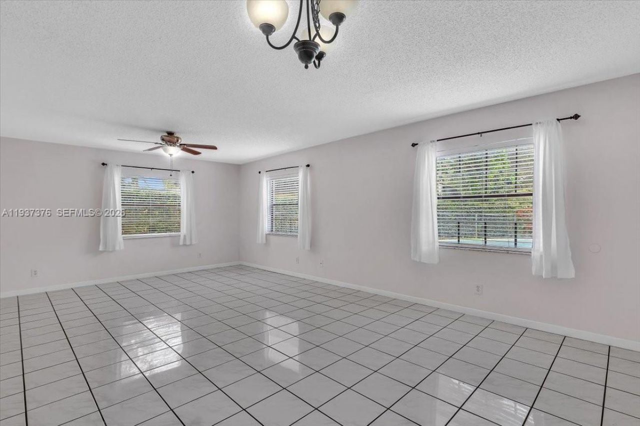 3307 NW 108th Dr, Unit 8, Coral Springs, FL 33065 Photo