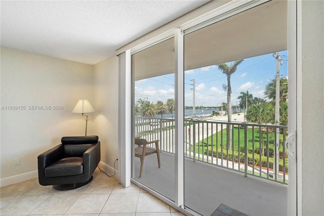 1401 S Ocean Dr, Unit 301, Hollywood, FL 33019 Photo