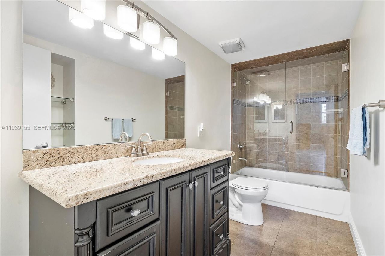 1401 S Ocean Dr, Unit 301, Hollywood, FL 33019 Photo