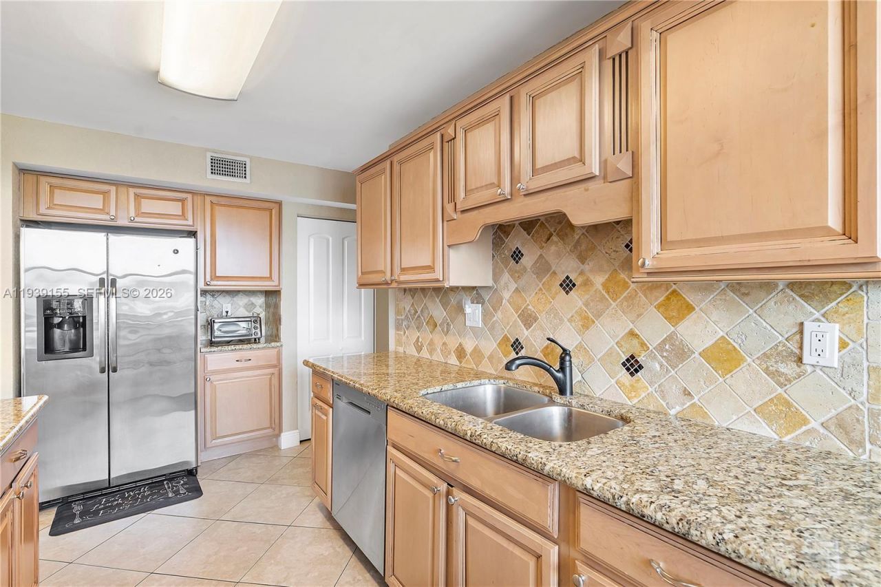 1401 S Ocean Dr, Unit 301, Hollywood, FL 33019 Photo