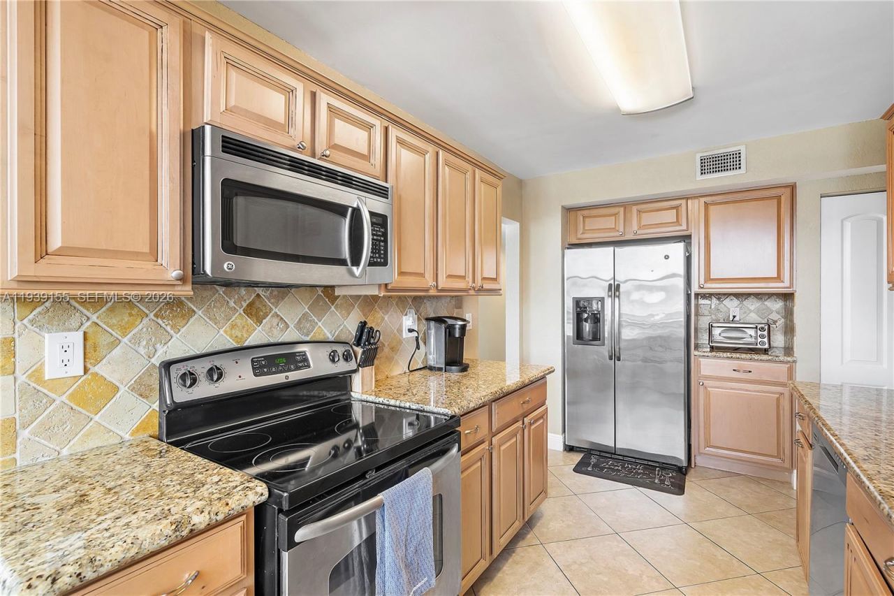 1401 S Ocean Dr, Unit 301, Hollywood, FL 33019 Photo