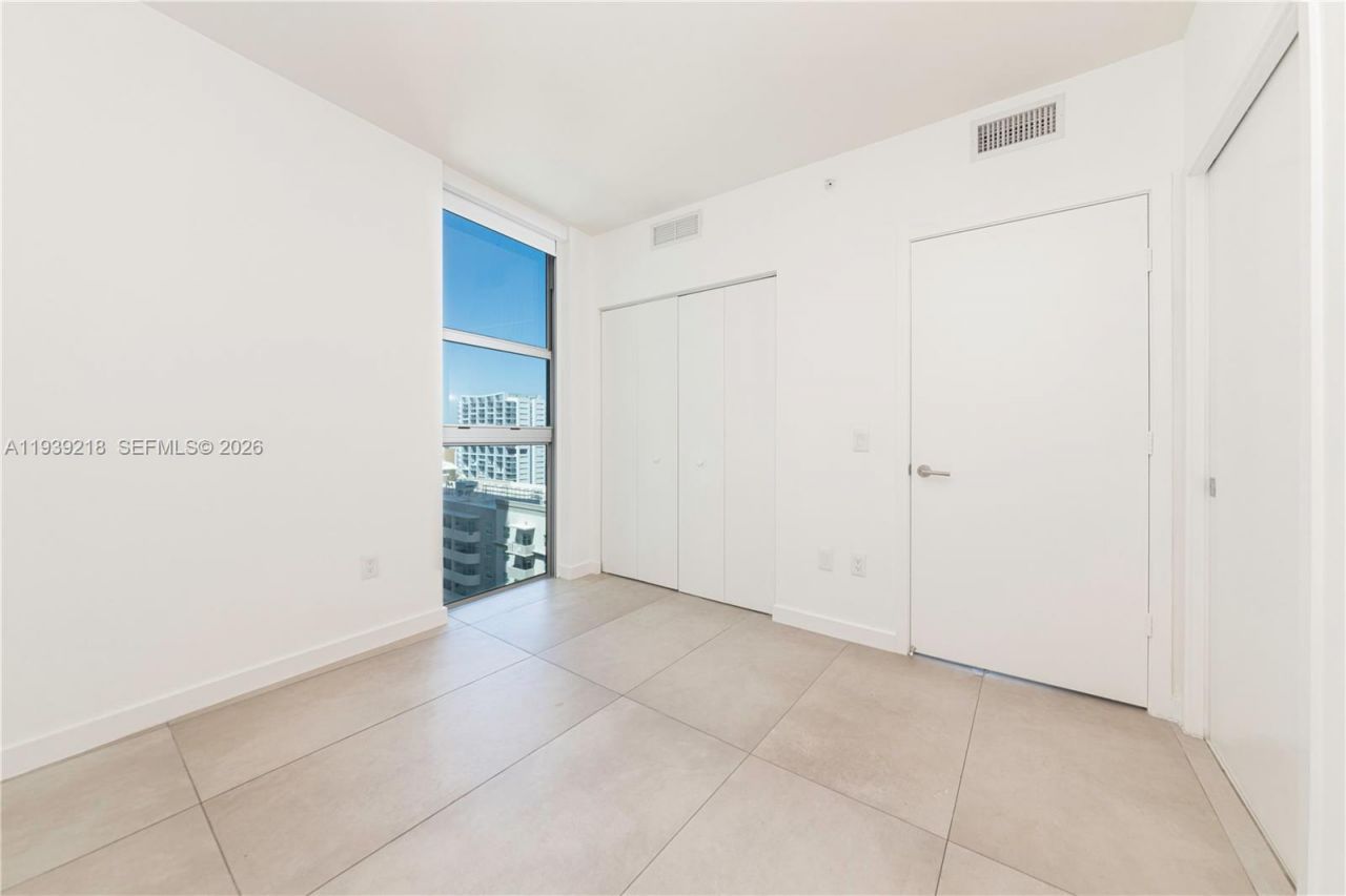 1100 S Miami Ave, Unit 1707, Miami, FL 33130 Photo