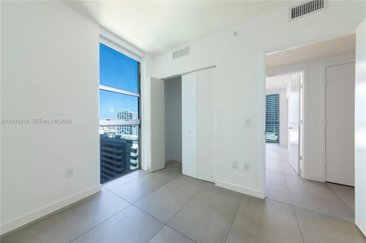 1100 S Miami Ave, Unit 1707, Miami, FL 33130 Photo