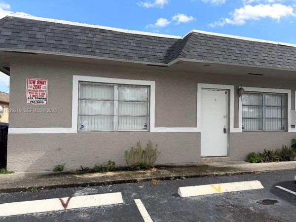 3970 NW 31st Ter, Unit 2, Lauderdale Lakes, FL 33309