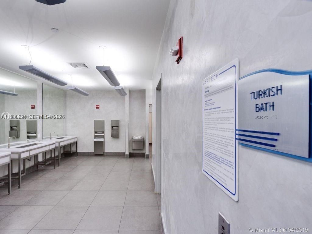 2950 NE 188 St , Unit 344, Aventura, FL 33180 Photo