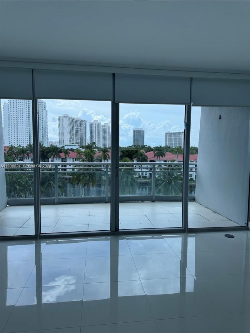 2950 NE 188 St , Unit 344, Aventura, FL 33180 Photo