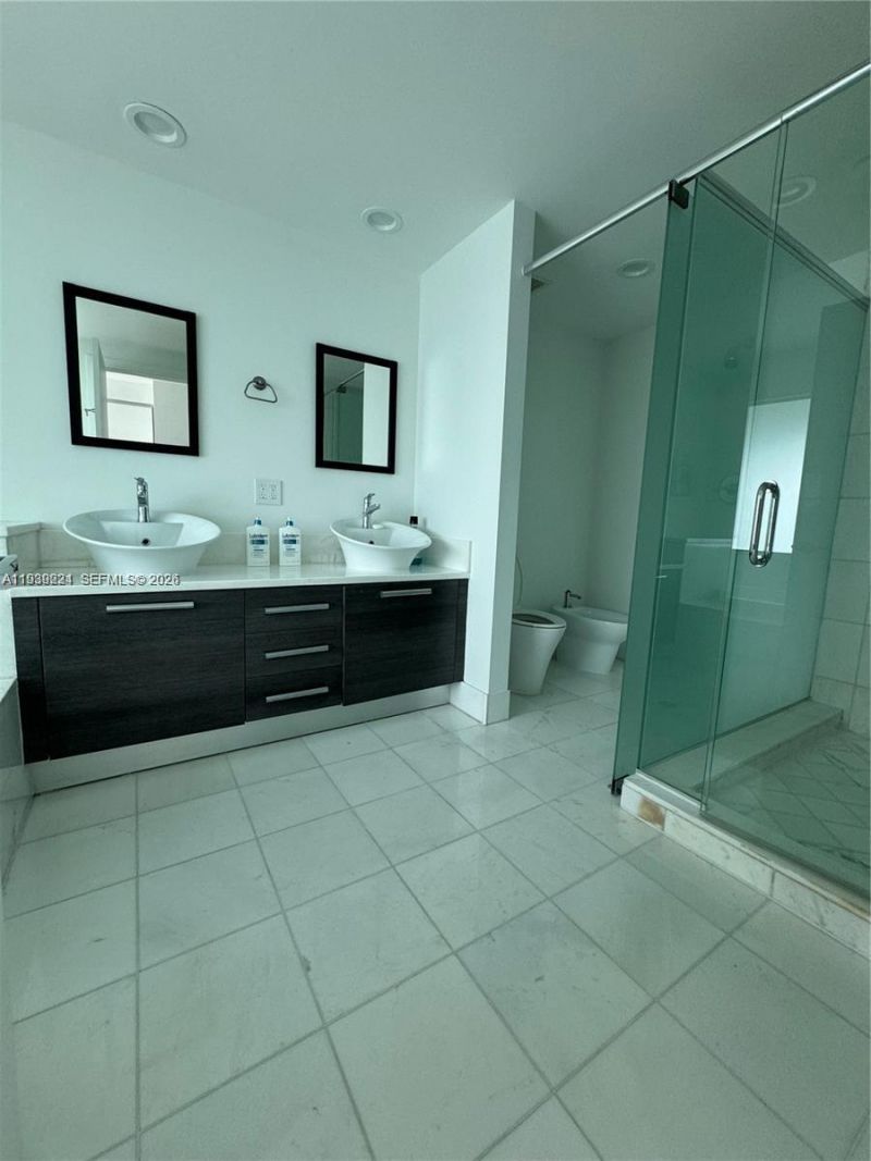 2950 NE 188 St , Unit 344, Aventura, FL 33180 Photo