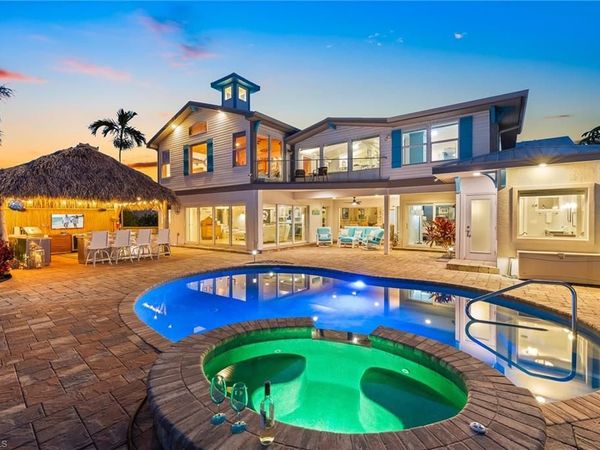 2905 SE 22nd PL, CAPE CORAL, FL 33904