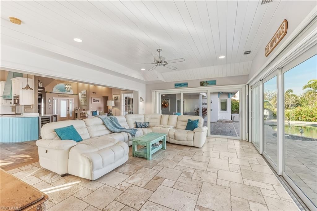 2905 SE 22nd Pl , Cape Coral, FL 33904 Photo