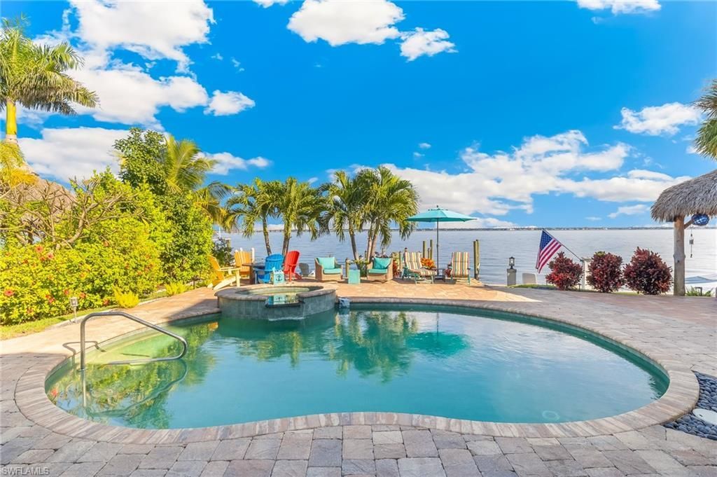 2905 SE 22nd Pl , Cape Coral, FL 33904 Photo