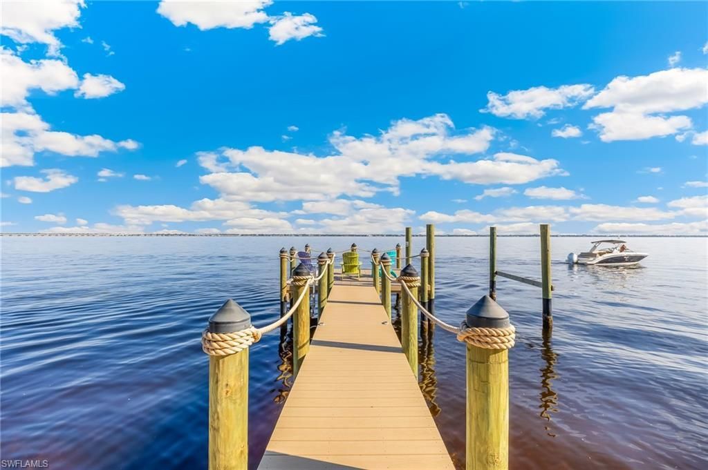 2905 SE 22nd Pl , Cape Coral, FL 33904 Photo