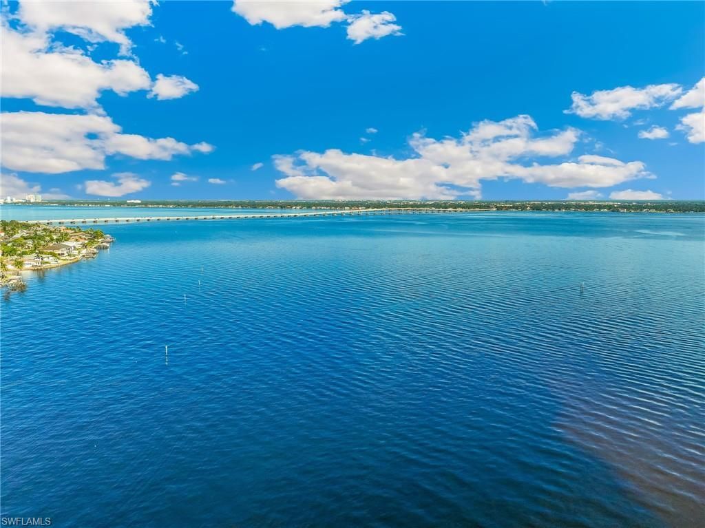 2905 SE 22nd Pl, Cape Coral, FL 33904 Photo