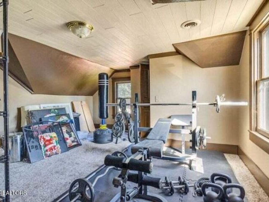 Property Image 39