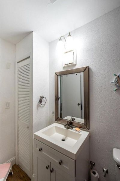 300 SW Prima Vista Boulevard, Port Saint Lucie, FL 34983 Photo