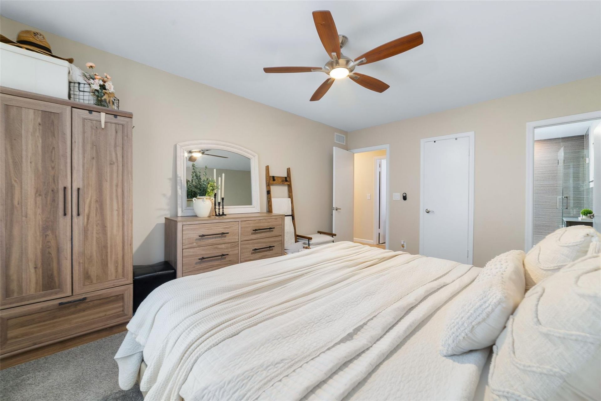 2201 NE 66th Street, Unit 1323, Fort Lauderdale, FL 33308 Photo