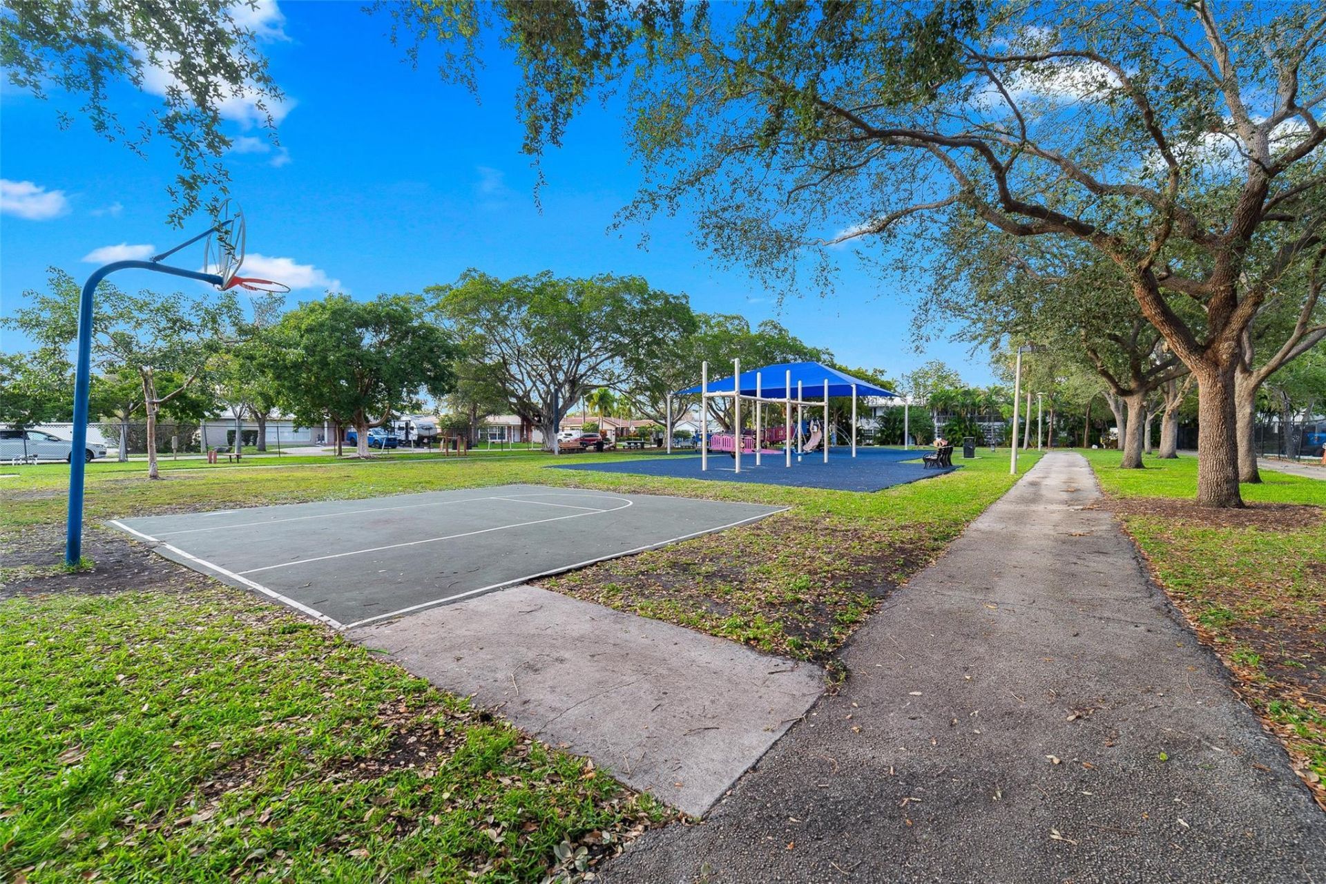 2201 NE 66th Street, Unit 1323, Fort Lauderdale, FL 33308 Photo