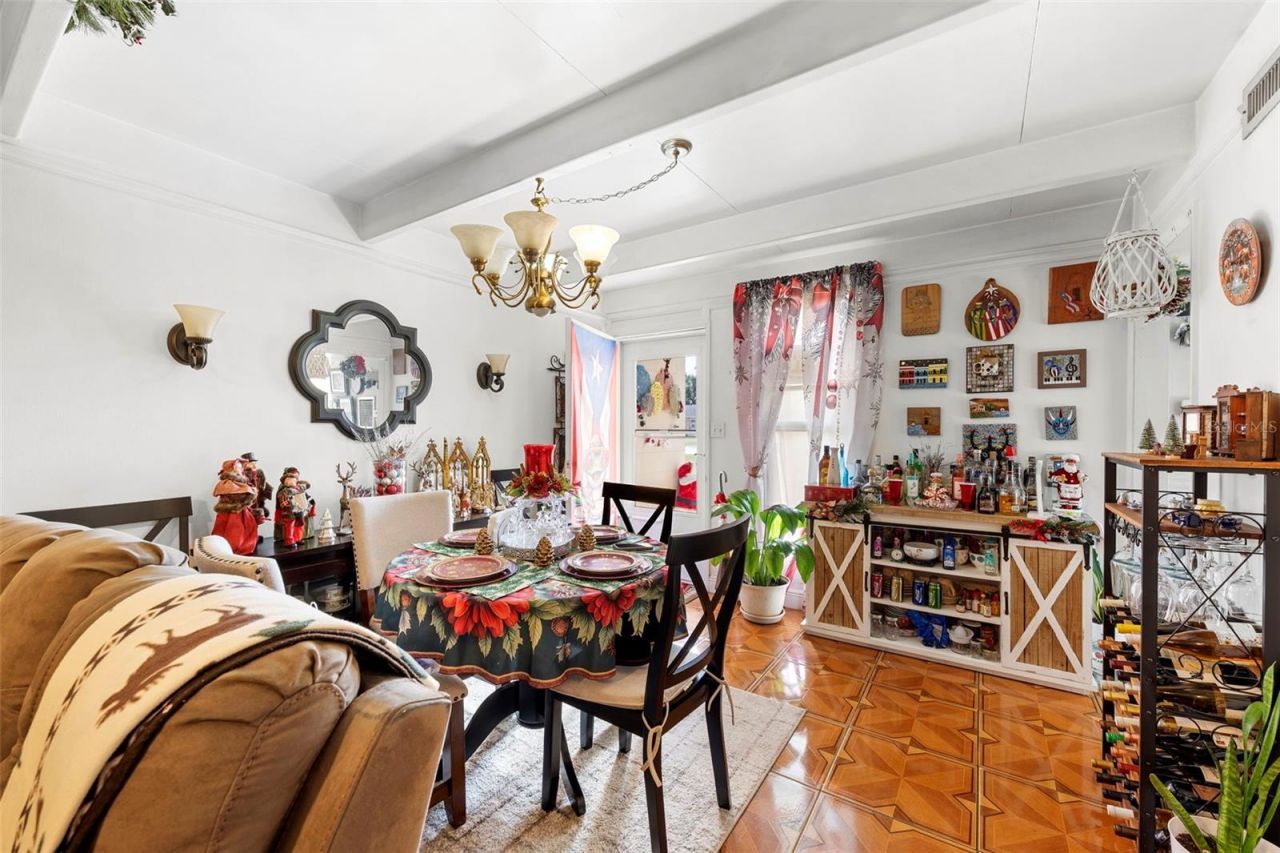 601 Club Circle, Lakeshore, FL 33854 Photo