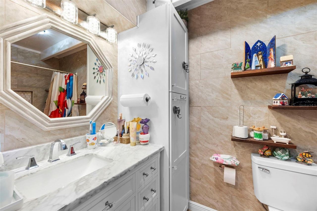 601 Club Circle, Lakeshore, FL 33854 Photo