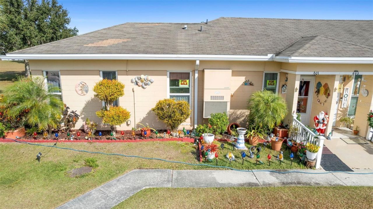 601 Club Circle, Lakeshore, FL 33854 Photo