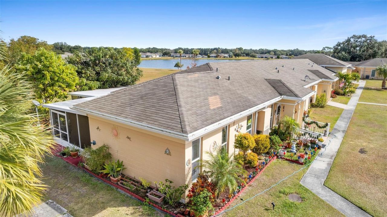 601 Club Circle, Lakeshore, FL 33854 Photo