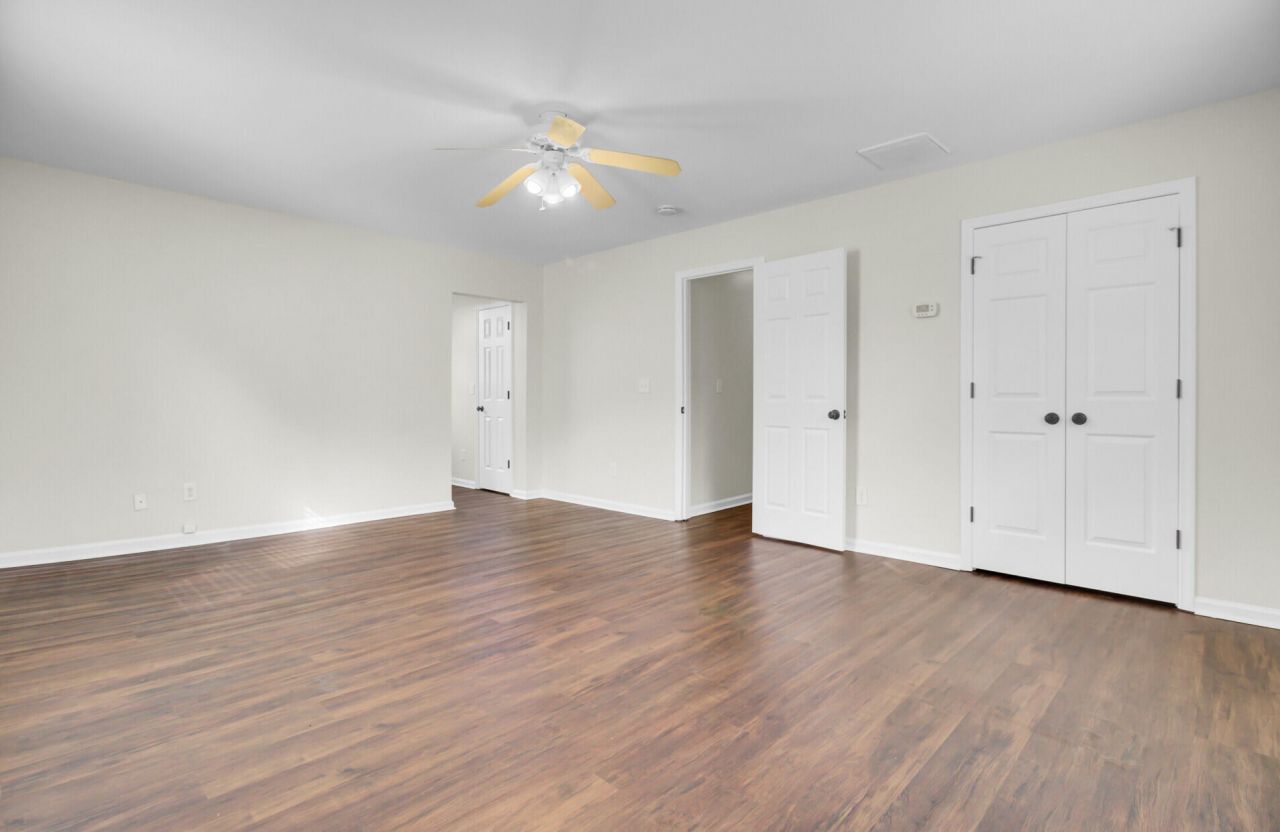 2635 Planters Pointe Boulevard Photo 25