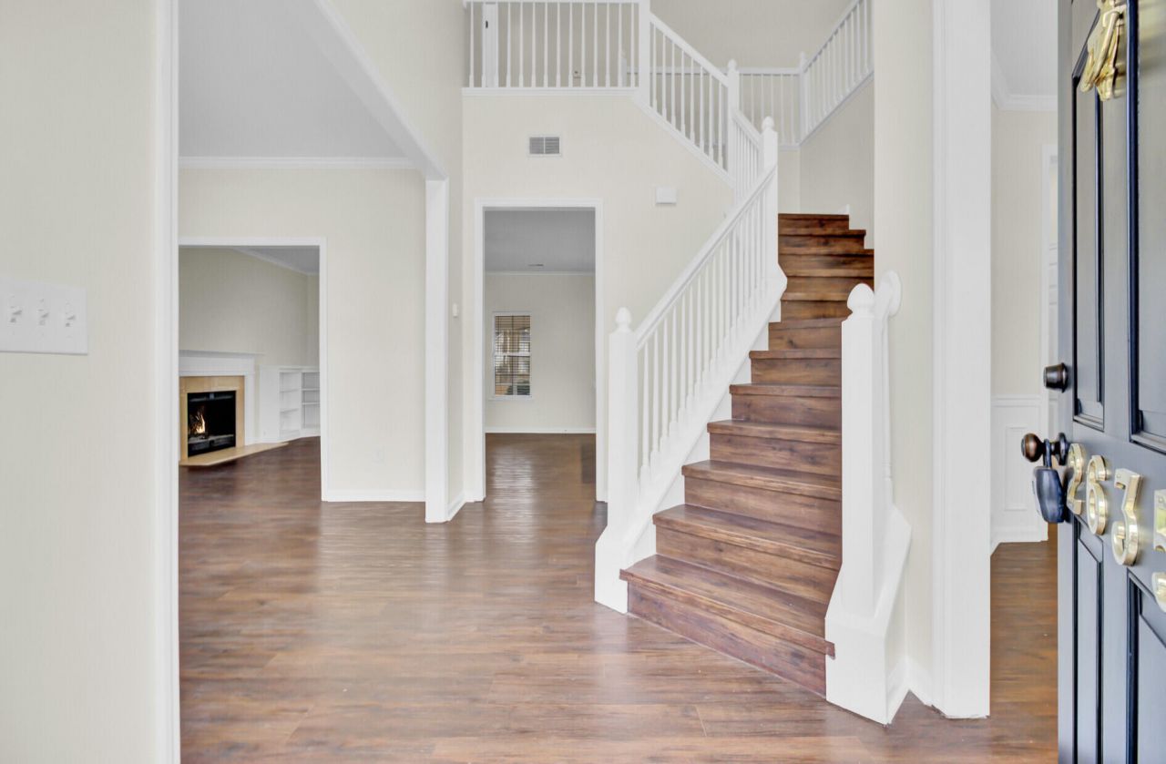 2635 Planters Pointe Boulevard Photo 3