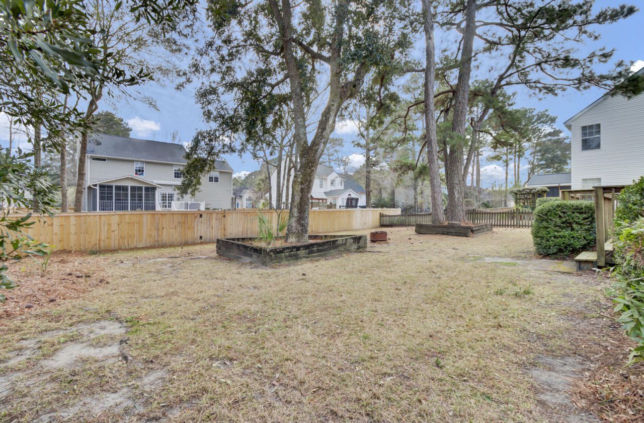 2635 Planters Pointe Boulevard Photo 32