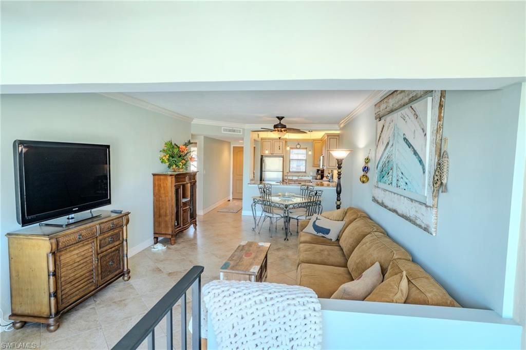 803 River Point Dr, Unit 105B, Naples, FL 34102 Photo