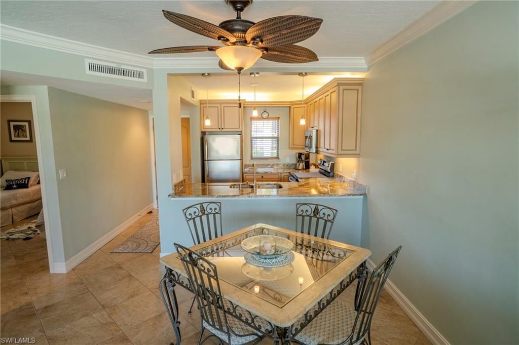 803 River Point Dr, Unit 105B, Naples, FL 34102 Photo