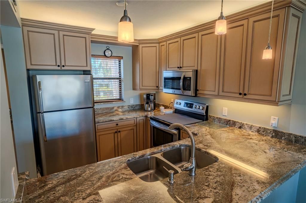 803 River Point Dr, Unit 105B, Naples, FL 34102 Photo