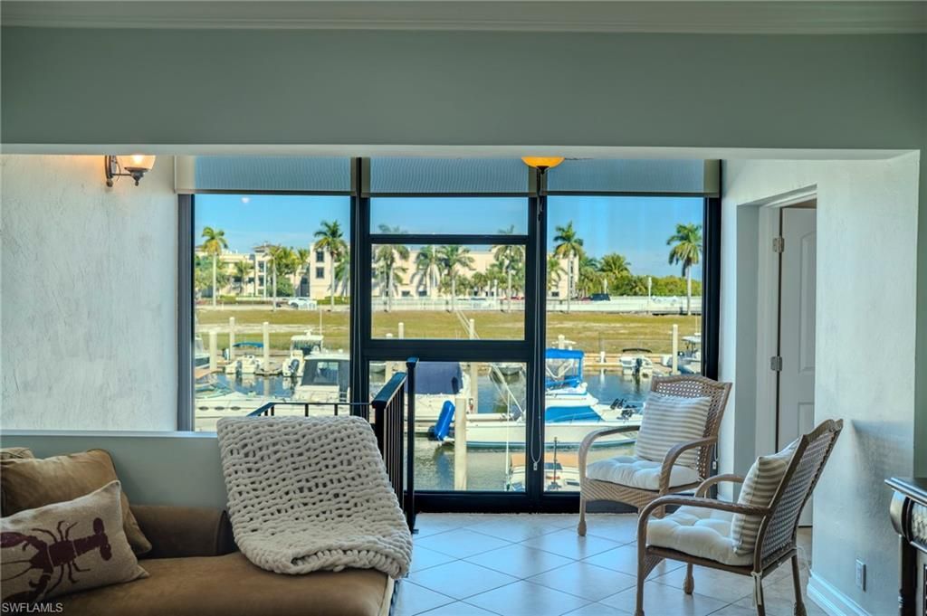 803 River Point Dr, Unit 105B, Naples, FL 34102 Photo