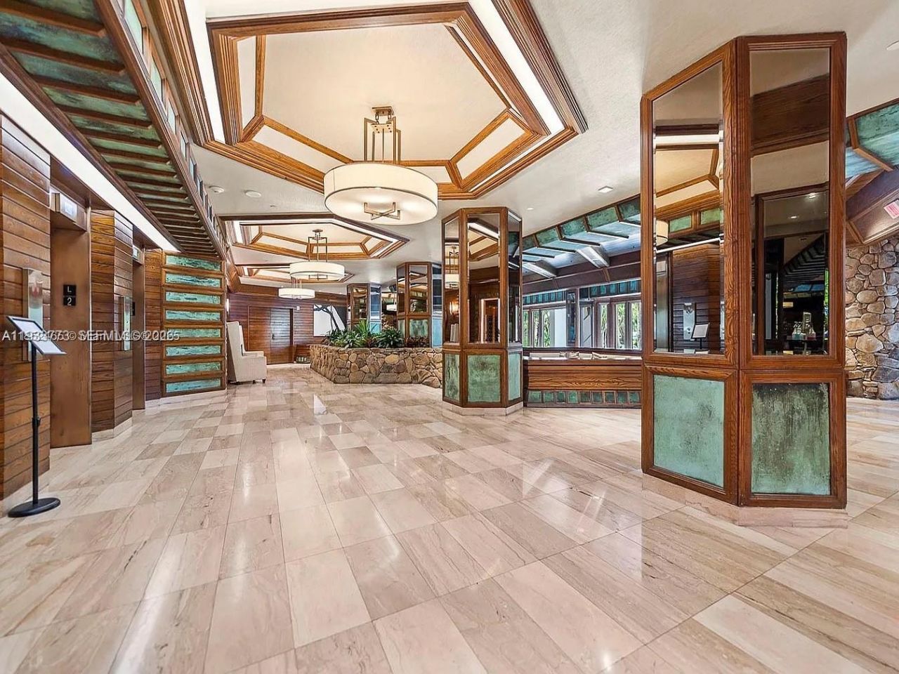 1000 Quayside Ter, Unit 806, Miami, FL 33138 Photo