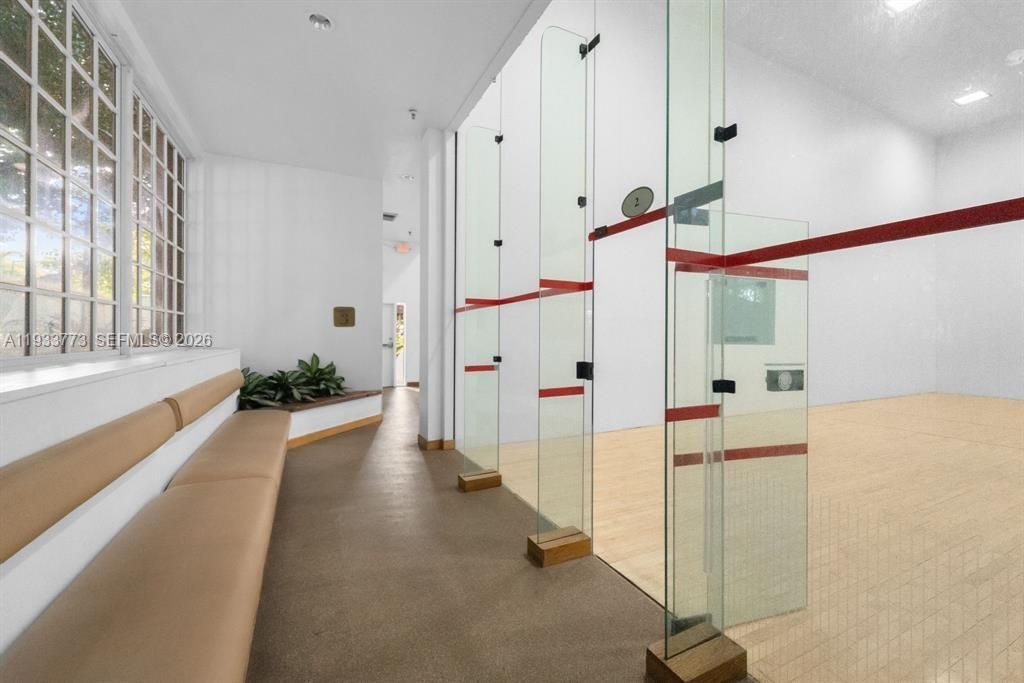 1000 Quayside Ter, Unit 806, Miami, FL 33138 Photo