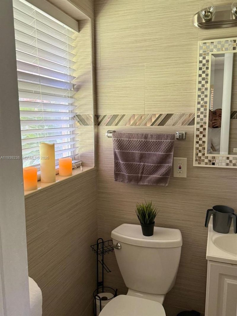 Please Call For Address, Miami, FL 33162 Photo