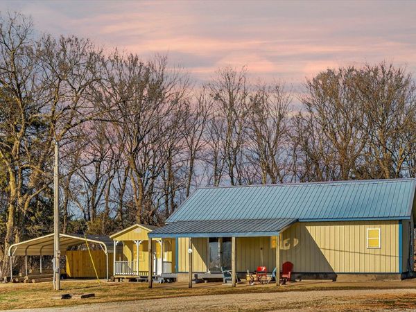 576 SE 90th Lane, Golden City, MO 64748