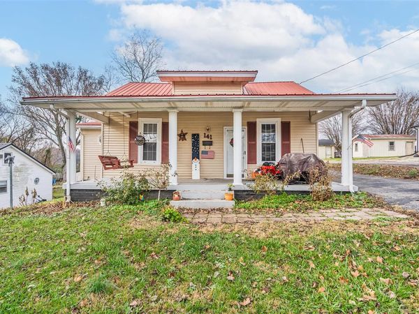 141 Spring Street , Scottsville, KY 42164