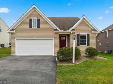 2606 WOODSPRING DRIVE, YORK, PA 17402